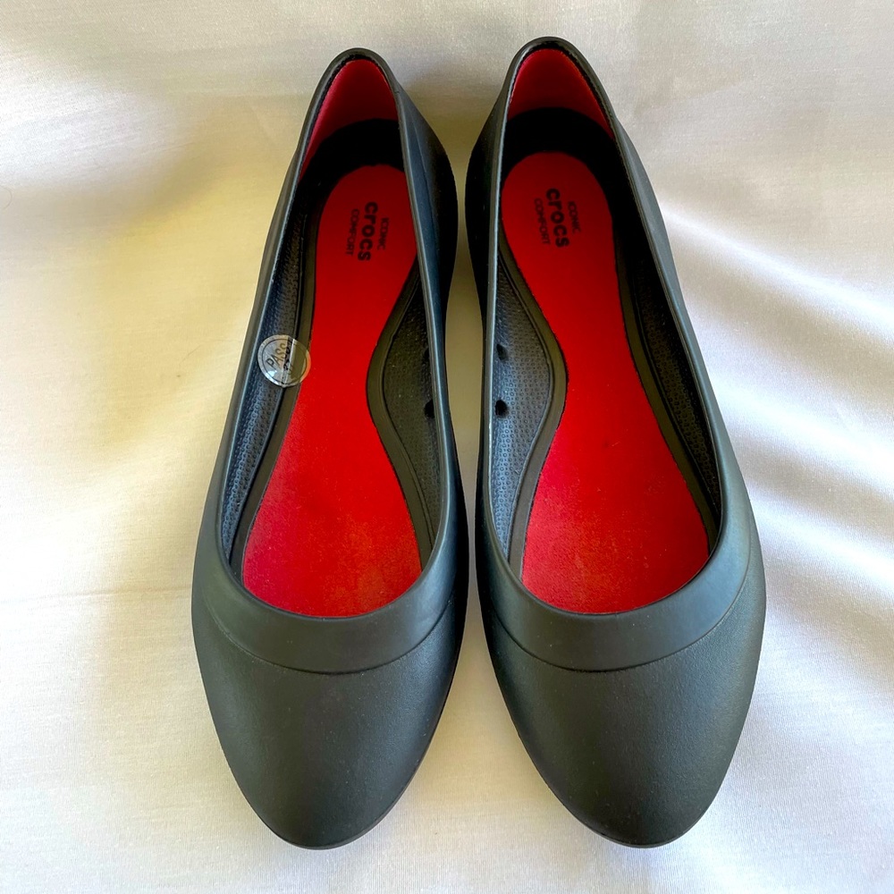 CROCS Iconic Comfort Ballet Flats, Wm size 8